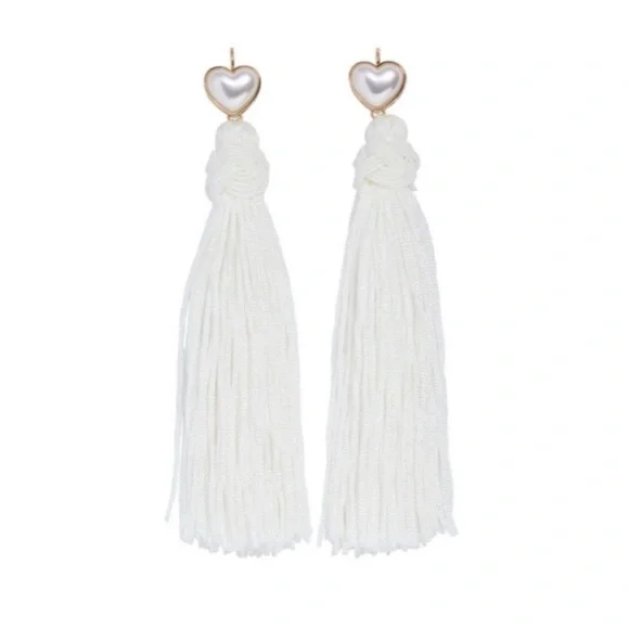 NEW Hill House The Tassel Earrings Pearl Heart in Cream / Gold - Picture 2 of 8